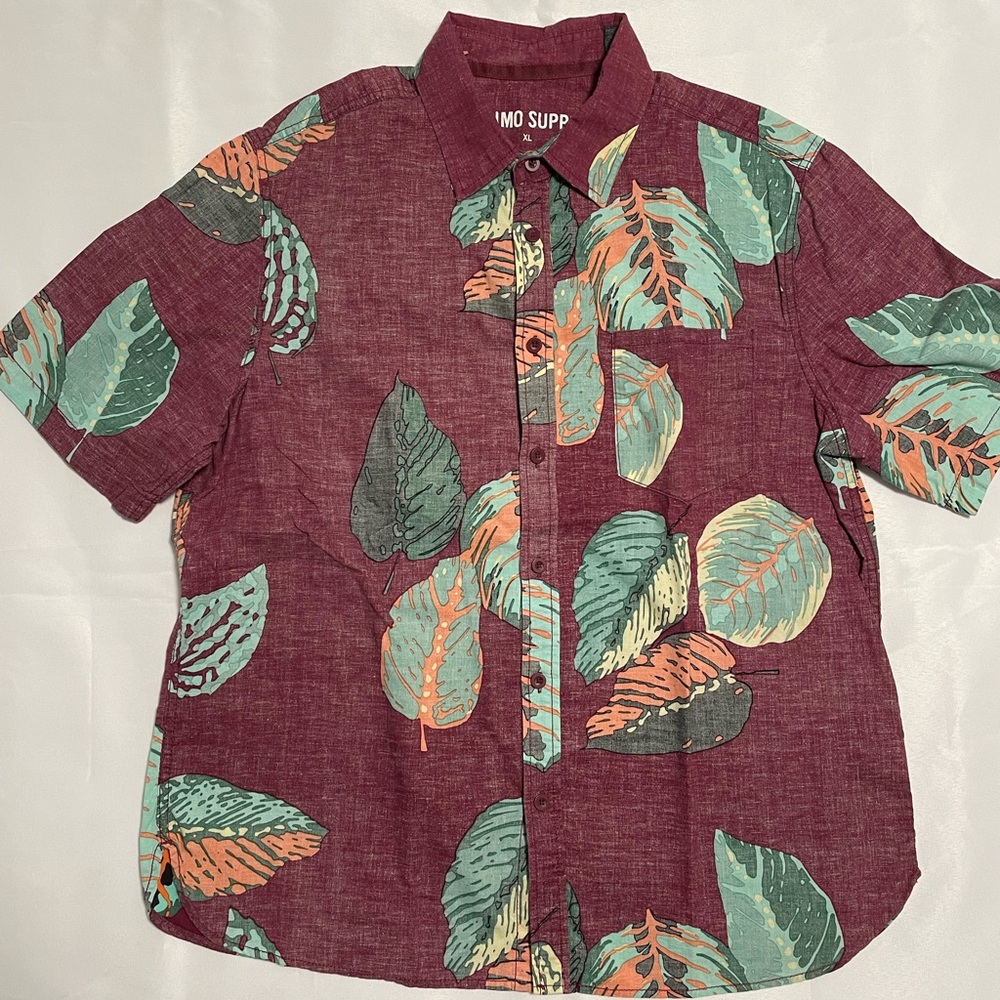 Men’s Mossimo Casual Dress Shirt